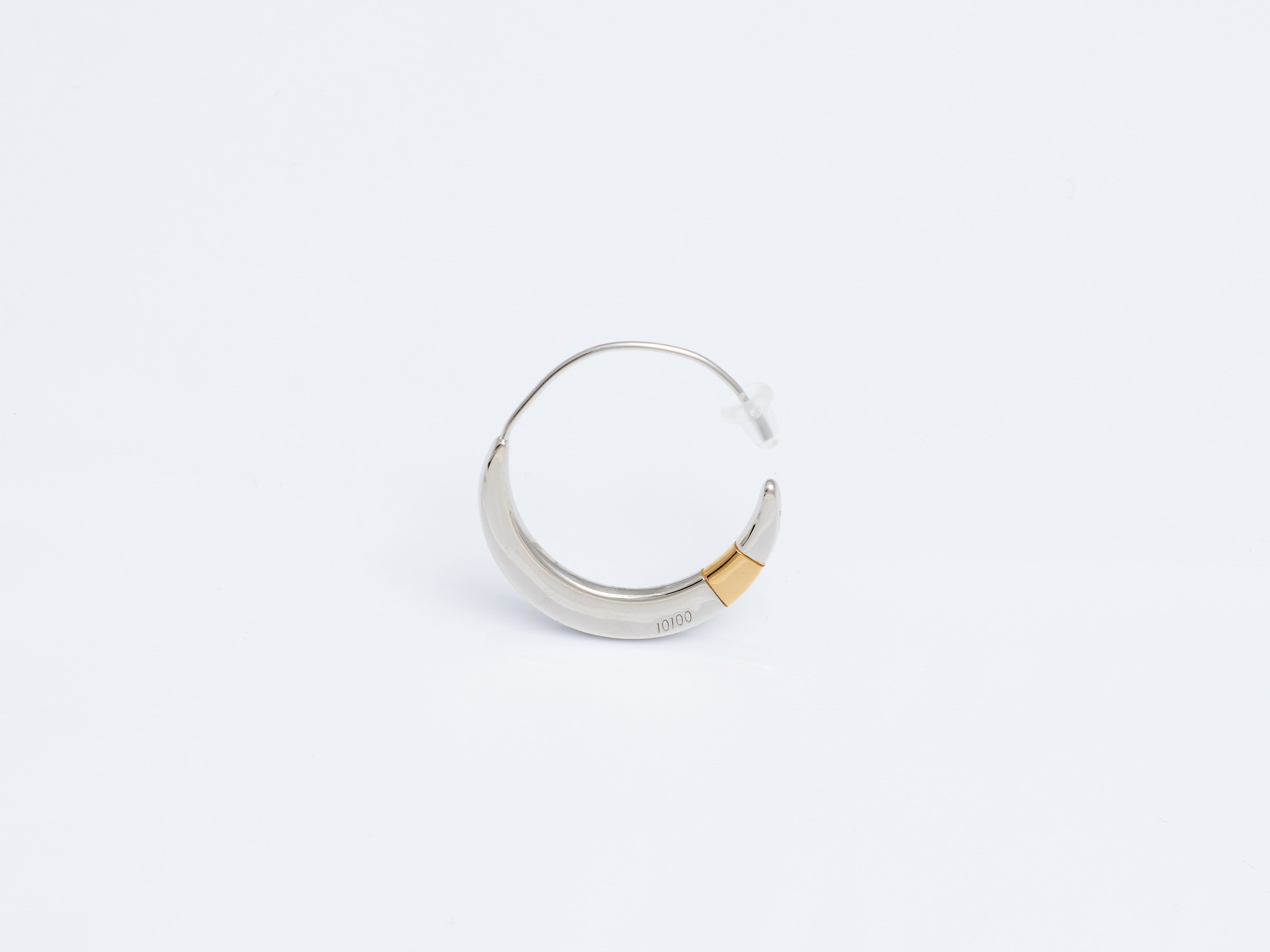 Thebe ティーベ（シルバー） ピアス Orb株式会社